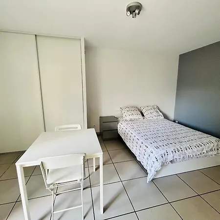 Studio Avec Terrasse Privative Appartement Pessac